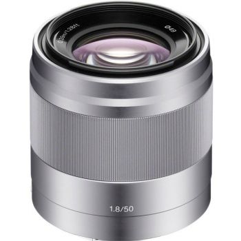 E 50 mm f/1.8 OSS Silver